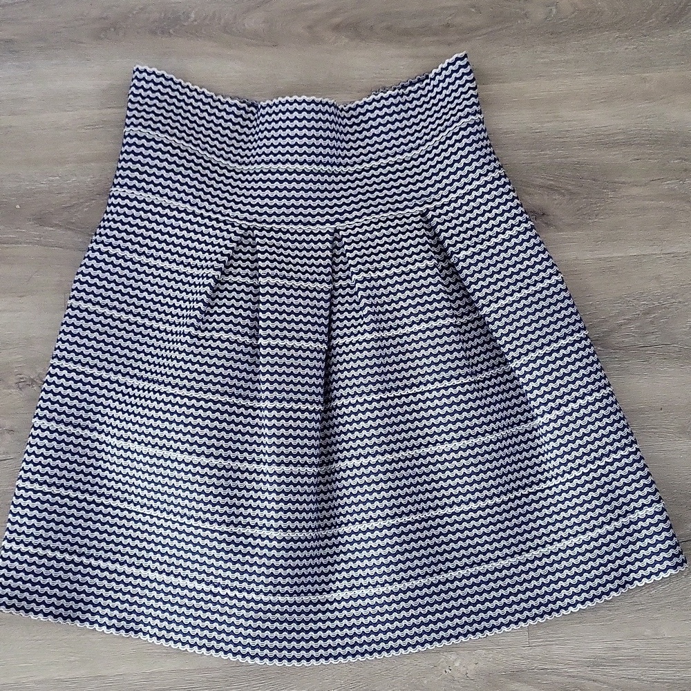 Portmans Pleated Stretch Blue and White Box Pleat Skirt